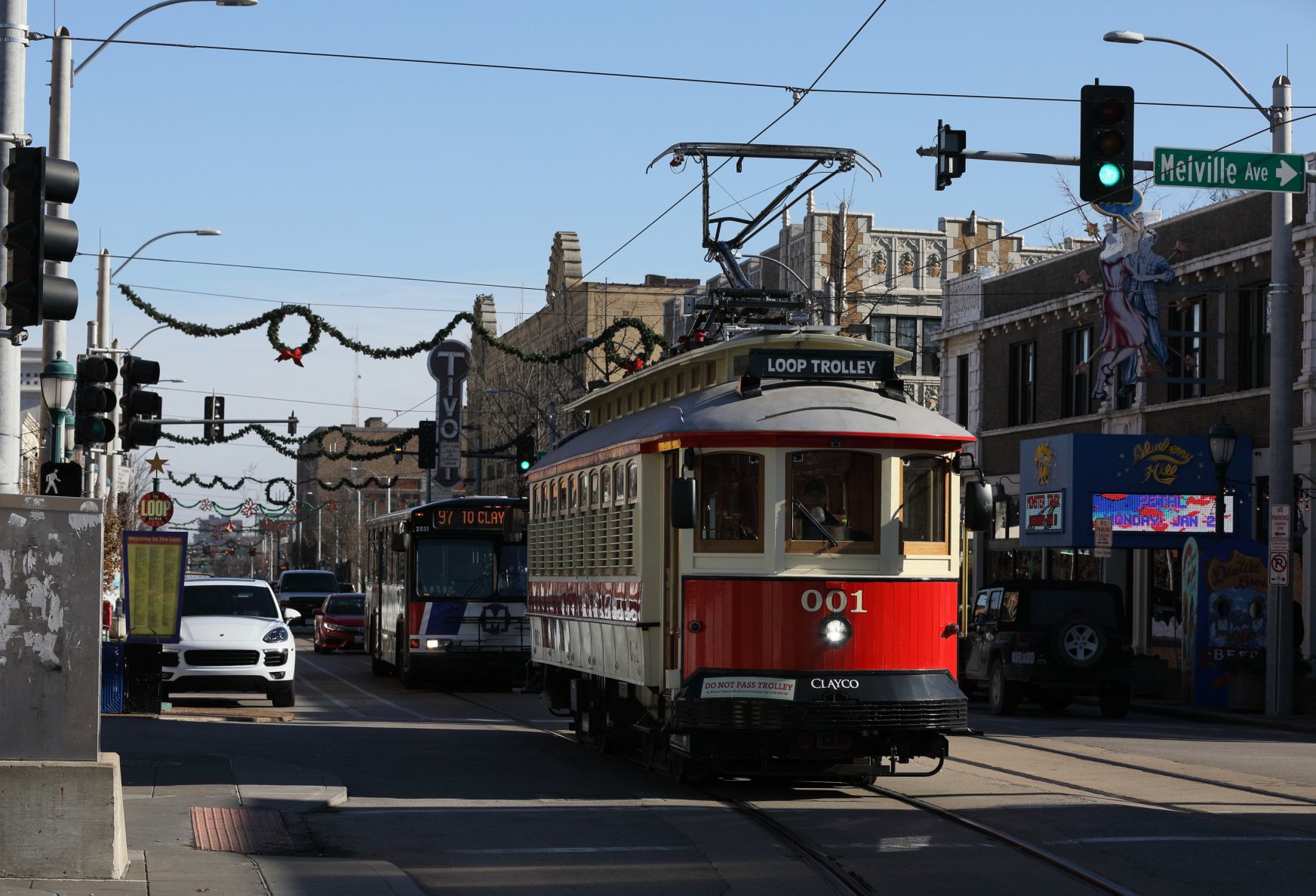 Loop Trolley in University City